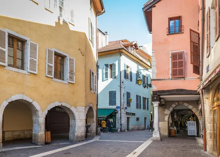 Le Parmelan - Apartment For 2 People In The Heart Of The Old Town