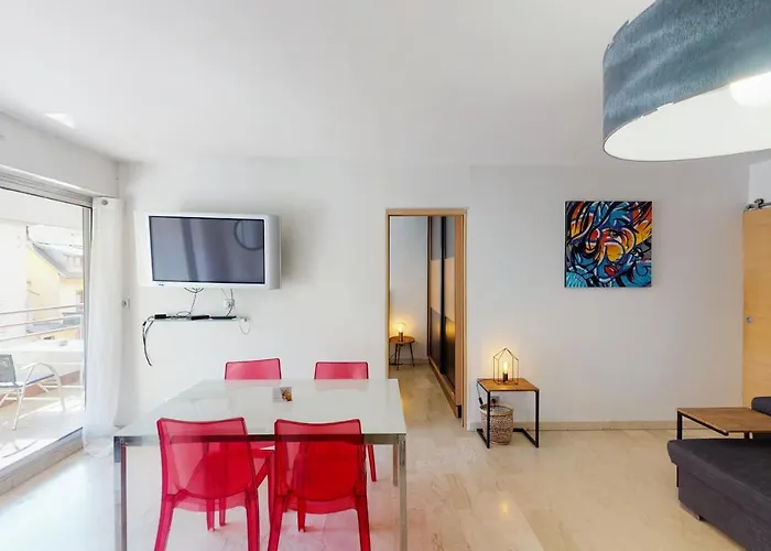 Le Jean-Jacques Rousseau - 2 Rooms By The Canal In The Heart Of Annecy