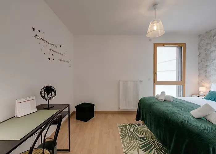 L\'Art De Ville - 2 Bedroom Near The City Center Terrace And Garage