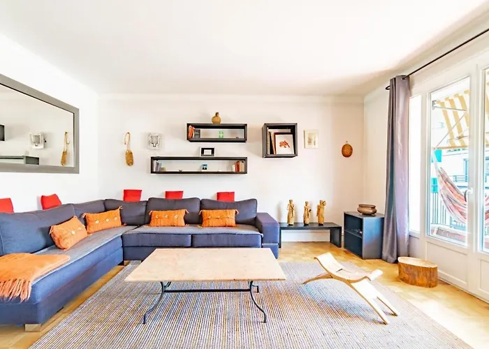 Beautiful Apartment In The Heart Of Town