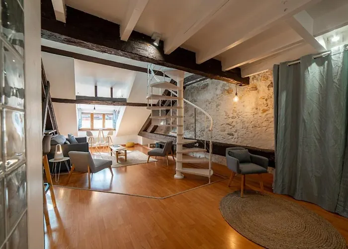 Authentique Furnished Flat