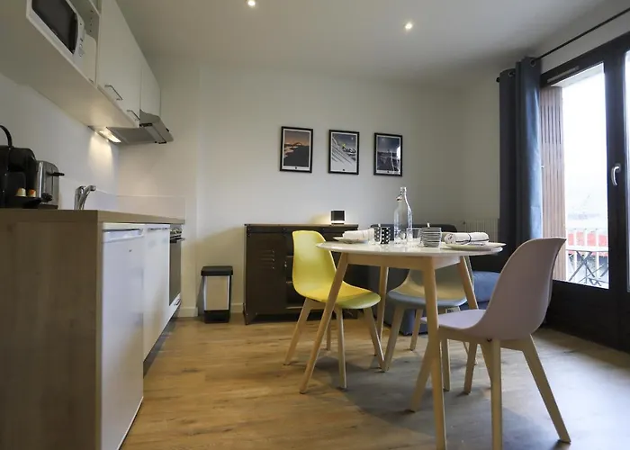 Le Fier, Pied A Terre Annecien