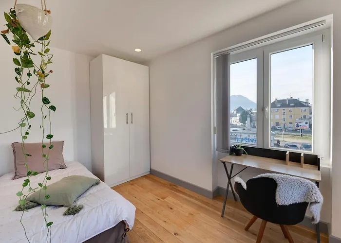Appartement 3 Chambres - 6 People With Wifi & Parking