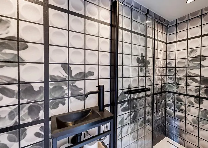La Petite Suite - T1 In Duplex In The City Center