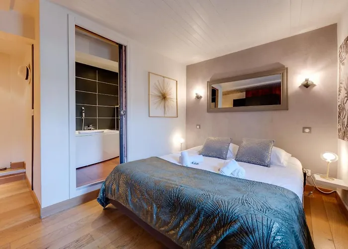 La Tour Du Lac - Beautiful Apartment In The Heart Of Annecy
