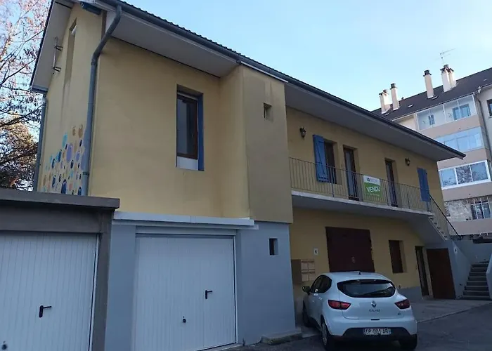 Appartement Duplex Avec Garage Annecy Centre Et Lac