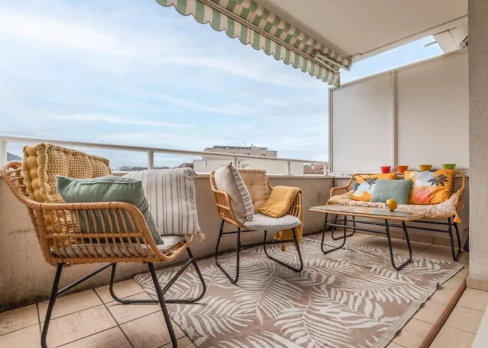 Florentine Furnished Flat