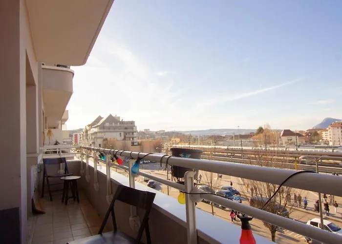 Appartement T3 70M2 Lumineux Proche De La Gare