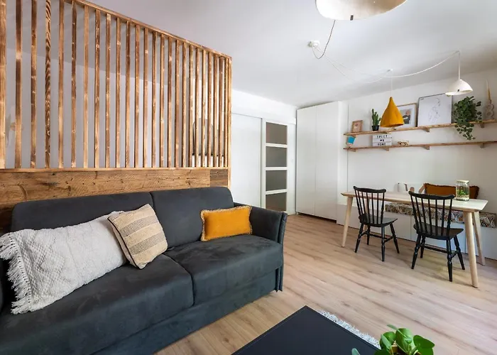 Cosy Appartement, Plein Centre, Proche Lac