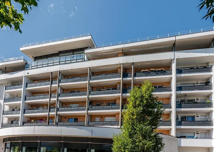Ovelia Seynod - Les Balcons D\'Annecy