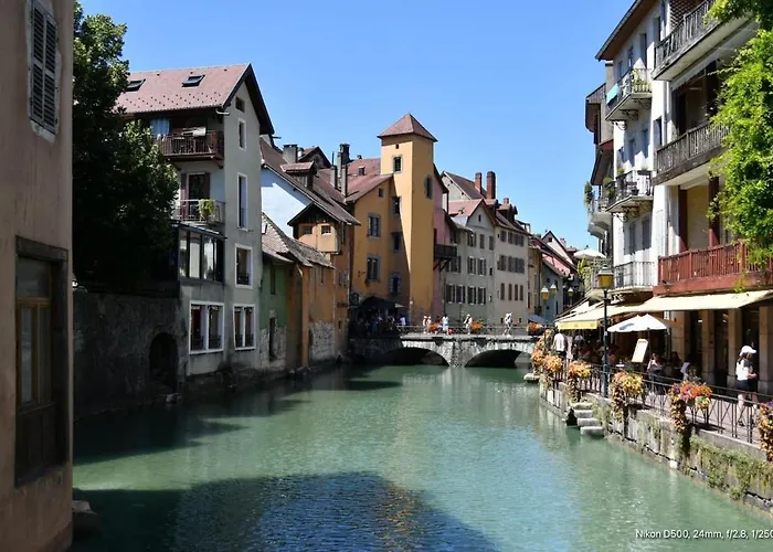 Appartement Le Chambery Plein Coeur De Ville