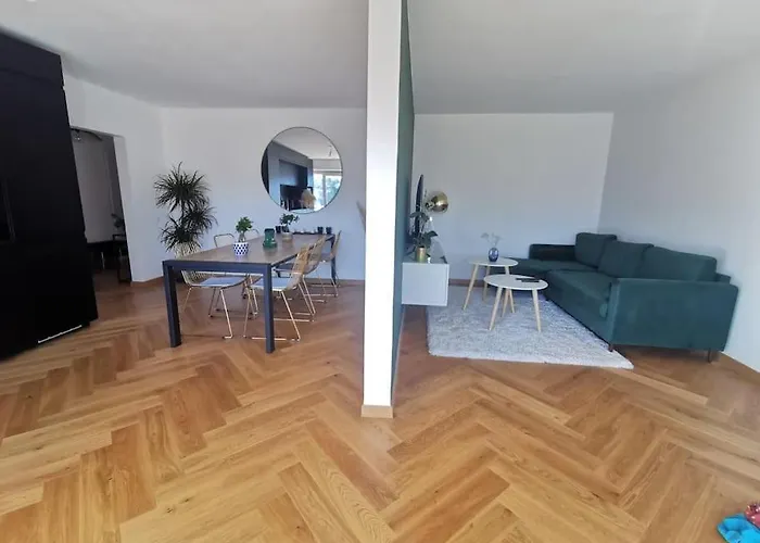 Le Parmelan - Grand Appartement Familial Avec Vue Sur La Montagne