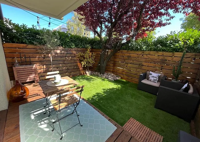 L\'Ecrin Verdoyant & Sa Terrasse Spacieuse