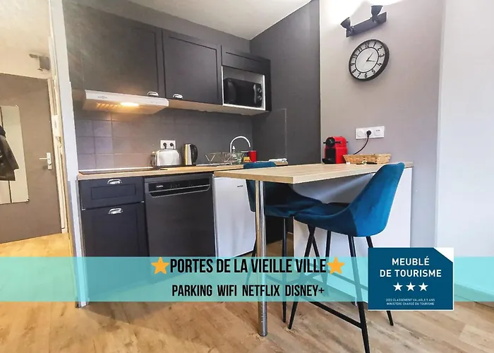 Portes De La Vieille Ville