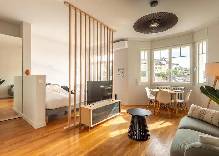Panoramic Suite - Superb Flat In The Heart Of The Old Town 5 Stars