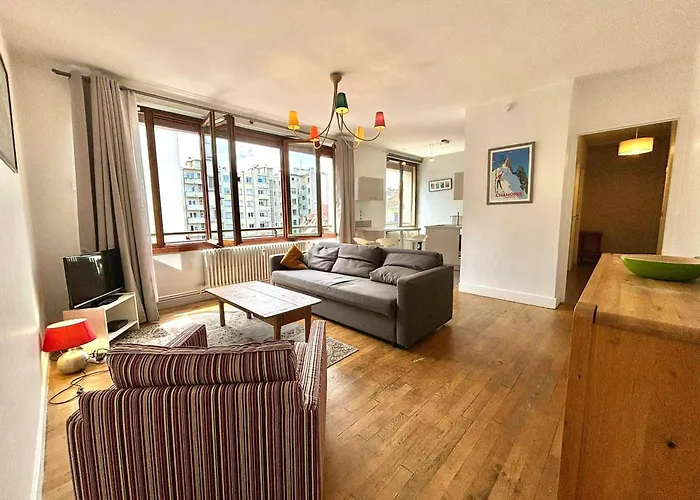 Annecy Centre - Lumineux Et Spacieux Appartement 2 Pieces De 54M² Pour 2/4 Personnes - Fr-1-432-28