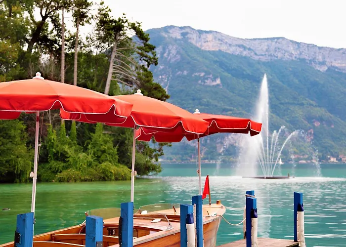 Appartement Annecy Centre Avec Parking Prive, Proche Lac Et Commerces - Fr-1-432-41