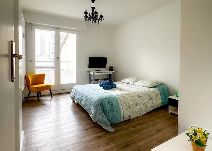 Appartement A Proximite De La Gare D\'Annecy