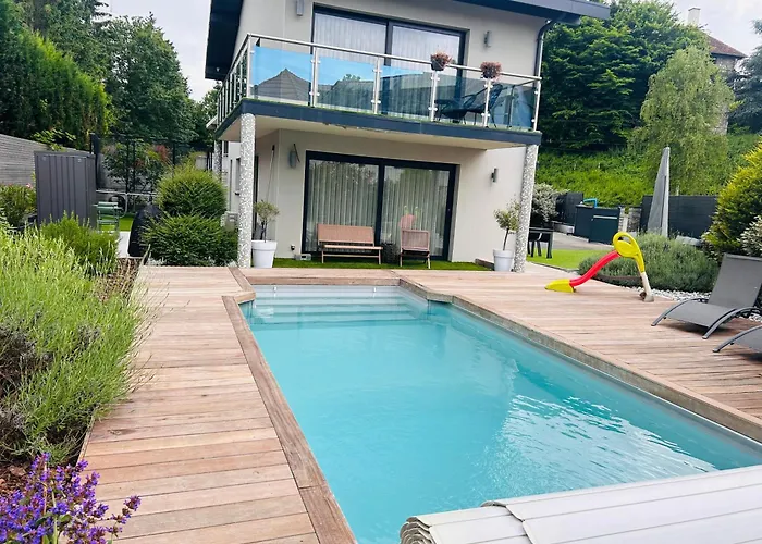 Maison T5 Avec Piscine T5Chambres Annecy
