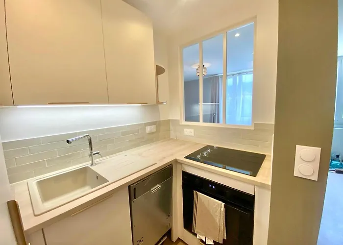 Appartement Renove Proche Lac Avec Parking - Fr-1-432-93