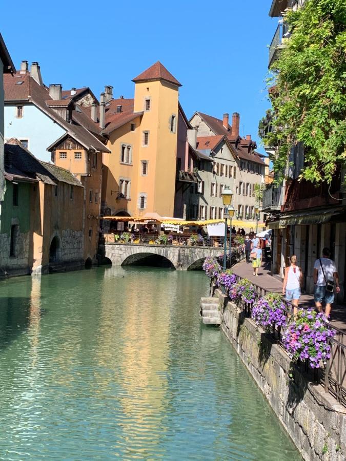 Blue * Annecy