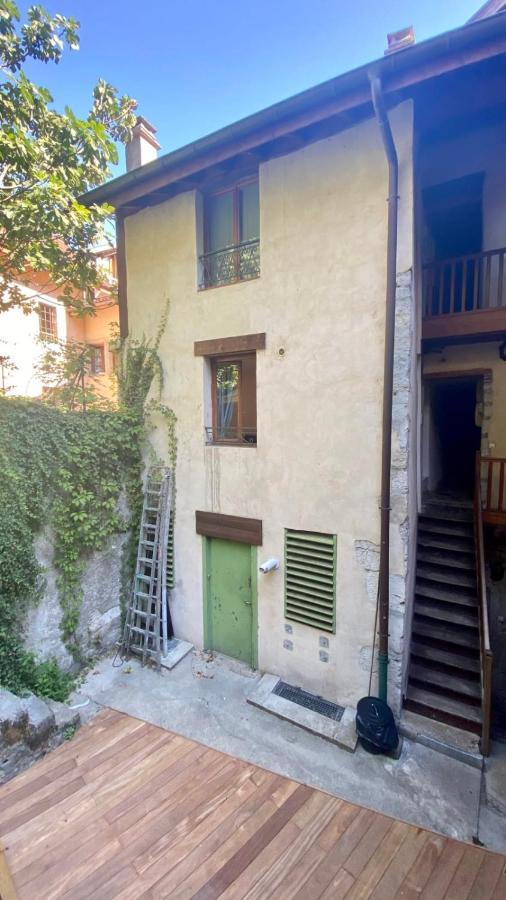 Apartment Beautiful In The Vieille D'annecy At 200m From The