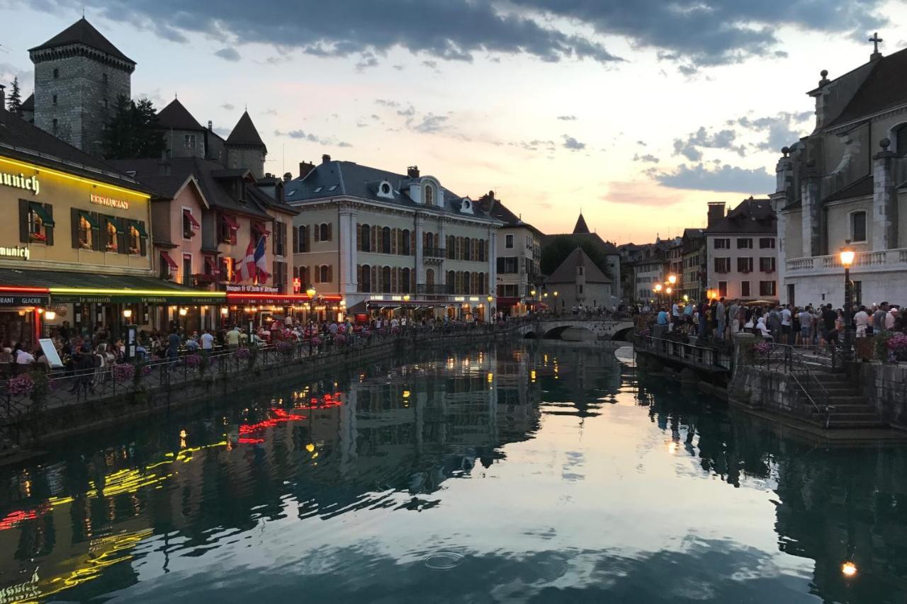 Apartment Beautiful In The Vieille D'annecy At 200m From The Annecy