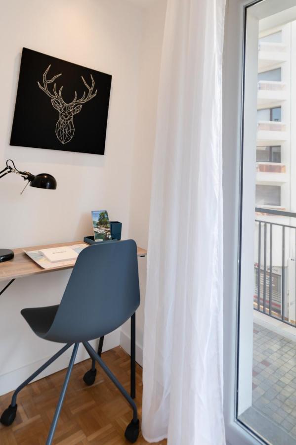 Le Chevene - 2 Or 4 Person With Balcony In Centre