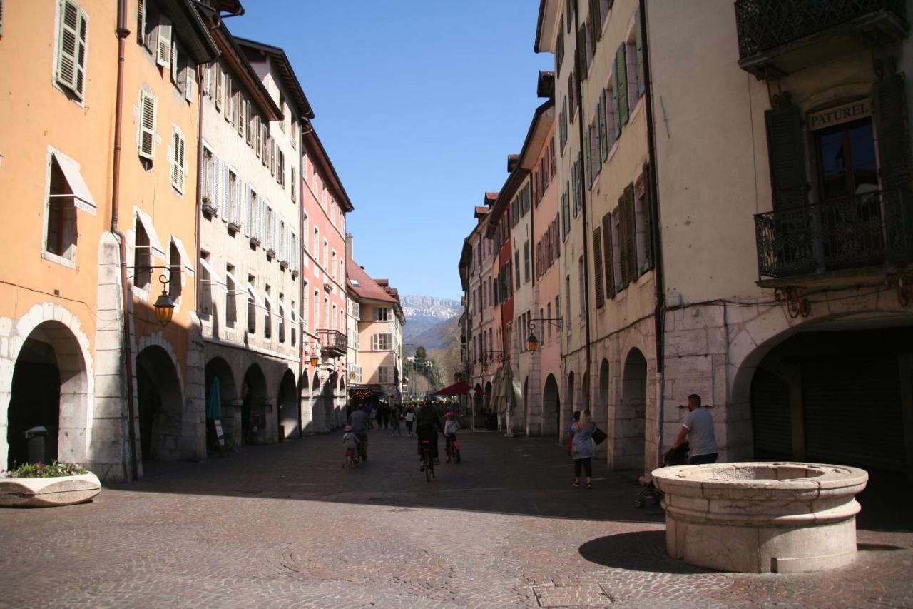 Nid Douillet Bed & Breakfast Annecy