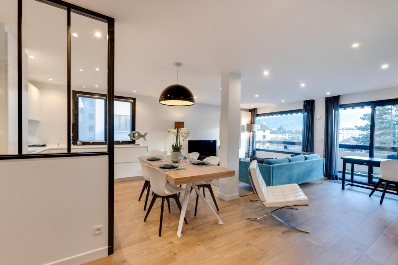 Apartment Les Sorbiers - 2 Bedrooms Floor - Parking & Terrace *