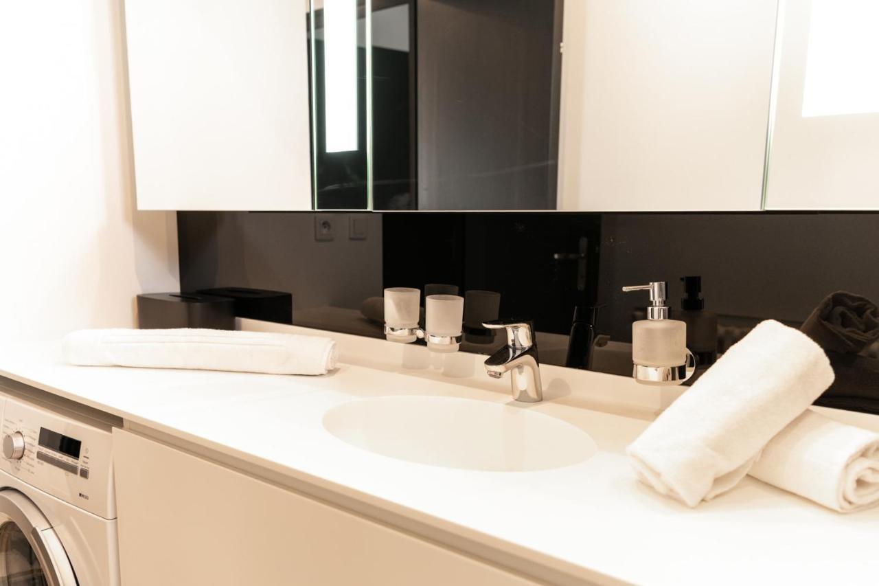 Les Sorbiers - 2 Bedrooms Floor - Parking & Terrace Apartment