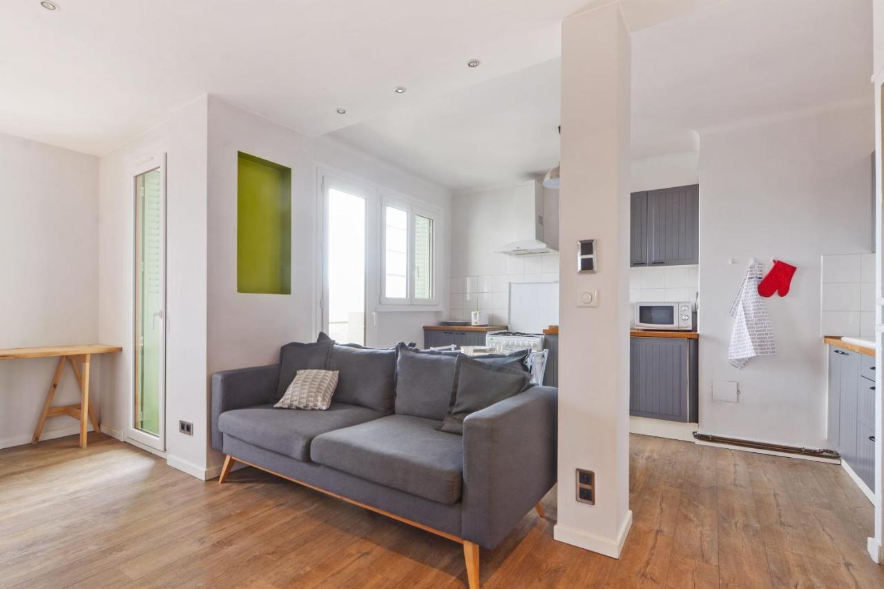 2br W Balcony And Splendid View On The Mountains In - Welkeys * Annecy