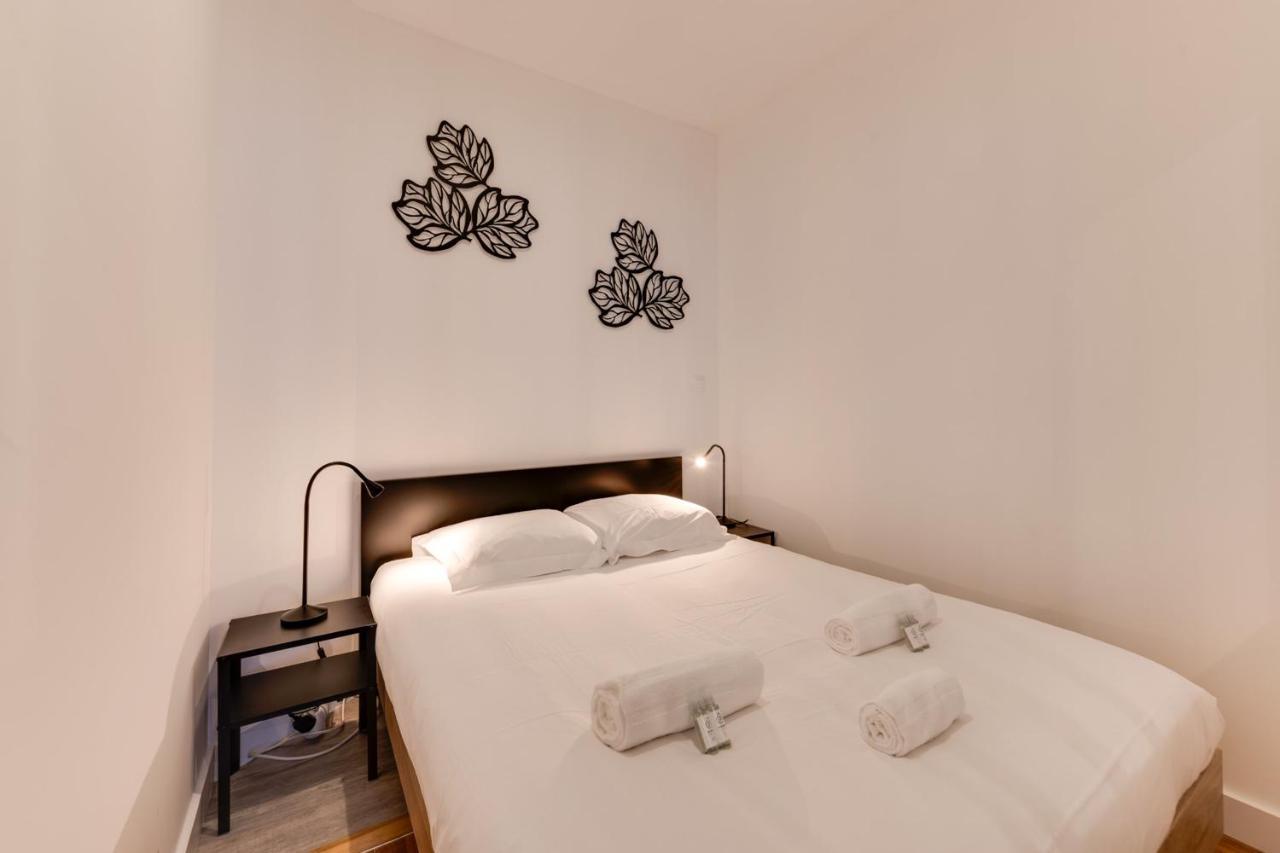 Le Paquier 23 - Charming In The Heart Of The Old Town 150m Fr Apartment *