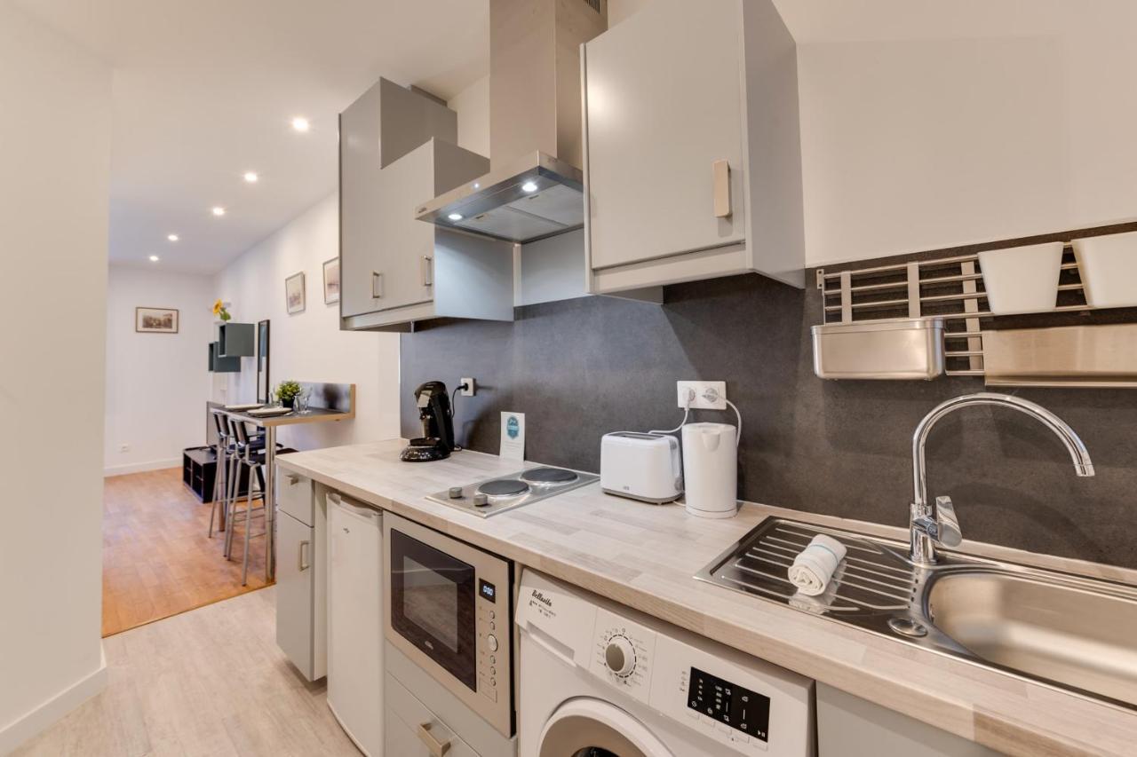 Le Paquier 23 - Charming In The Heart Of The Old Town 150m Fr Apartment *