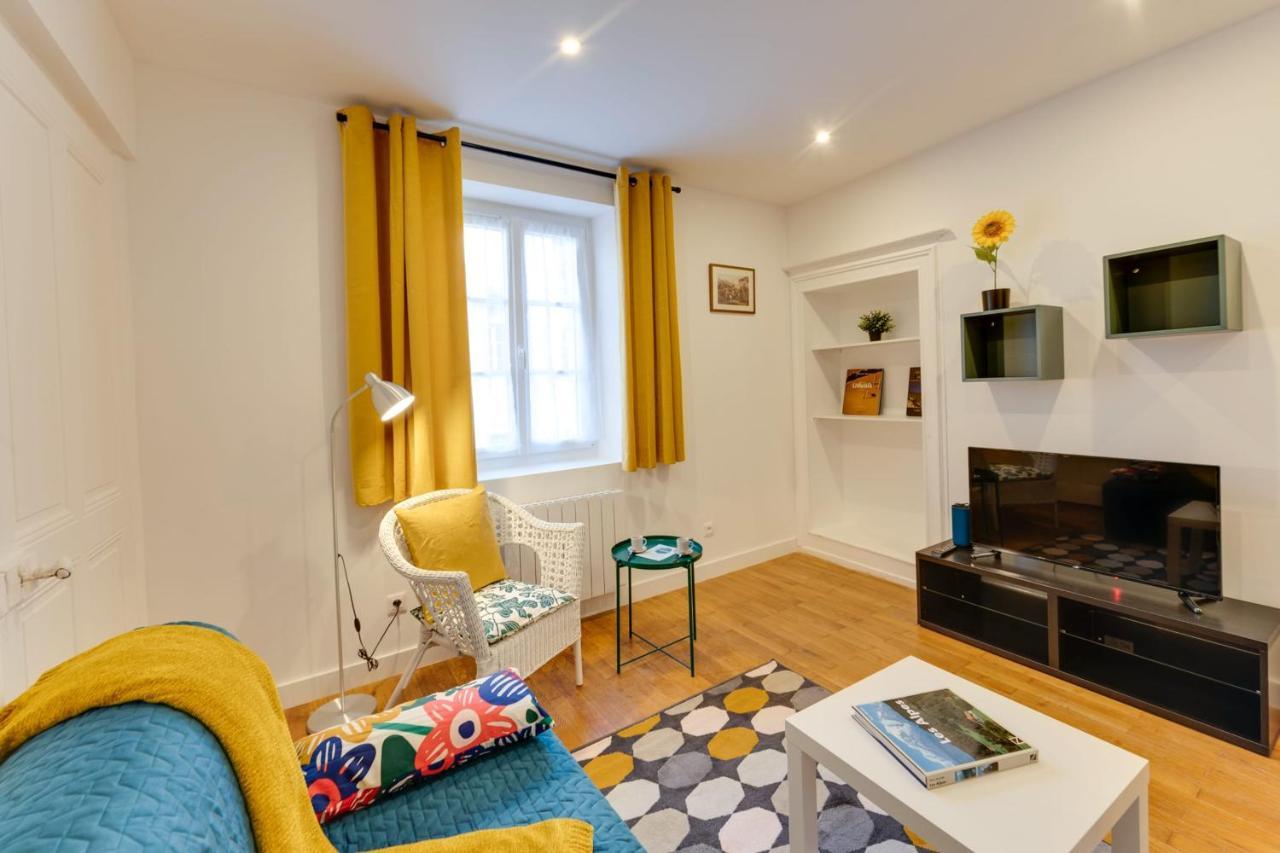 Apartment Le Paquier 23 - Charming In The Heart Of The Old Town 150m Fr *
