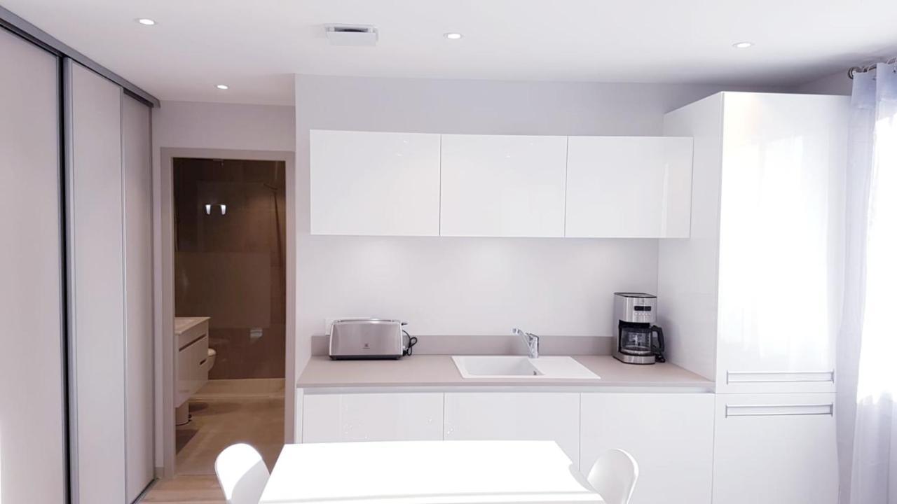 Apartment Le White Cosy A 5 Minutes Du Avec Parking Privatif Gratuit Annecy
