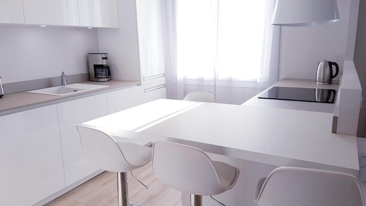 Le White Cosy A 5 Minutes Du Avec Parking Privatif Gratuit Apartment