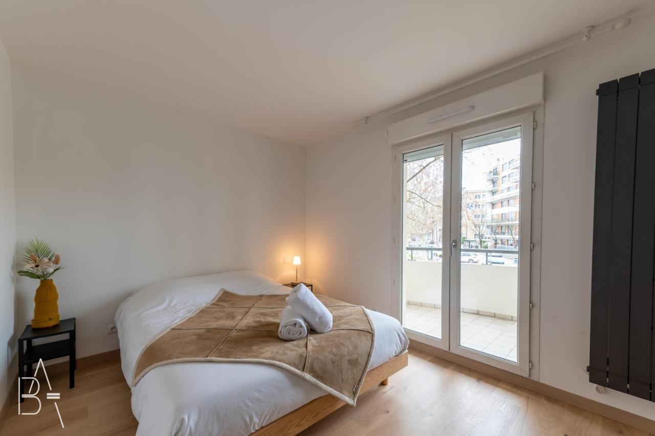 Apartment L'esperluette - 44 Sqm With Garage & Balcony In The Center Annecy