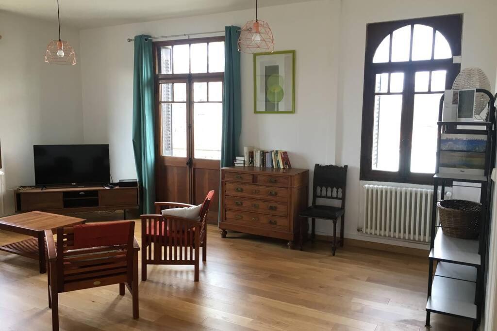 Le Catalpa - Centre Ville, Jardin & Parking! Apartment *