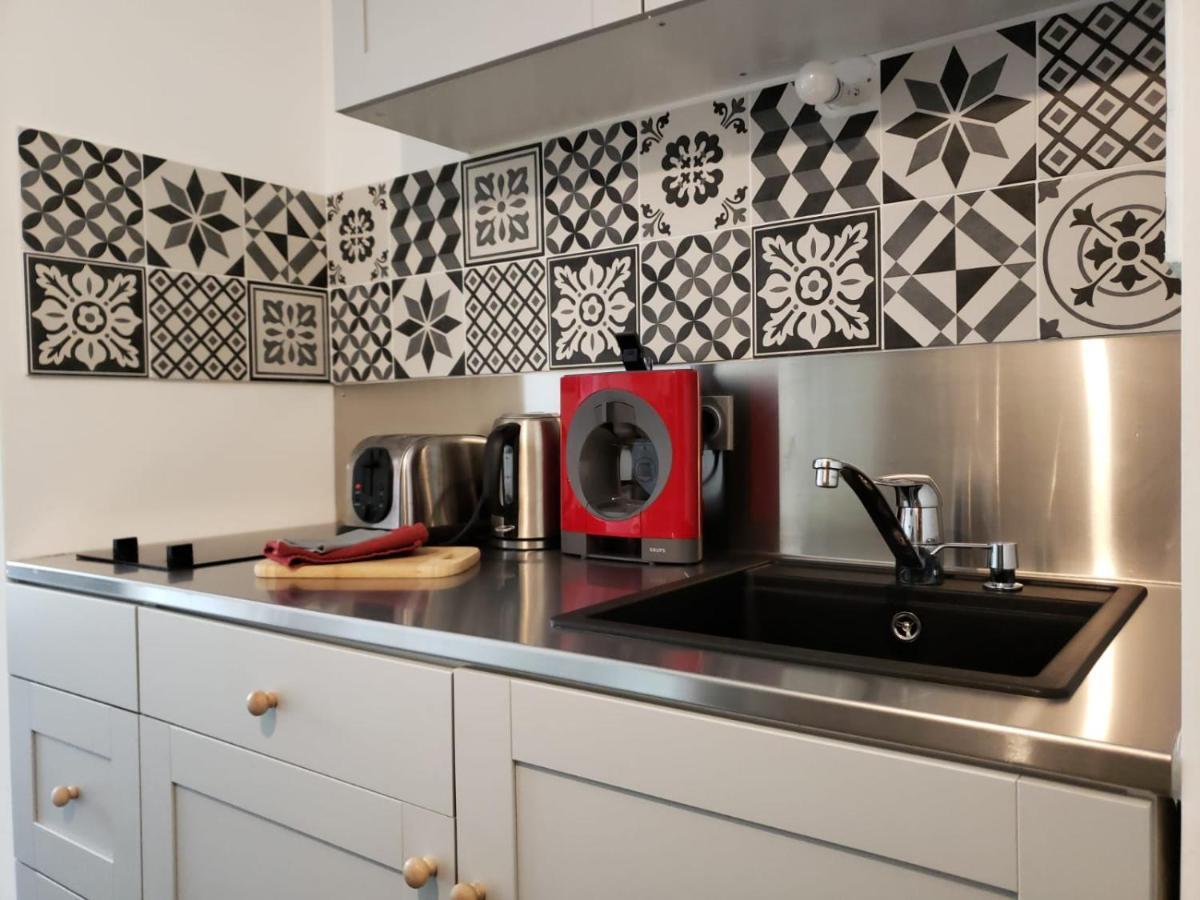 Appartement Le Vii, Avec Parking Et Jardin En Plein Centre