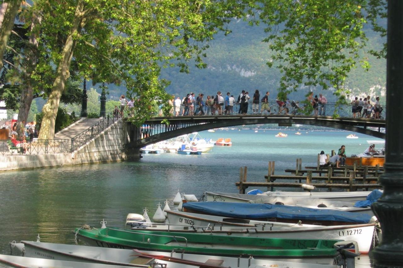 La Roseraie - 100m From