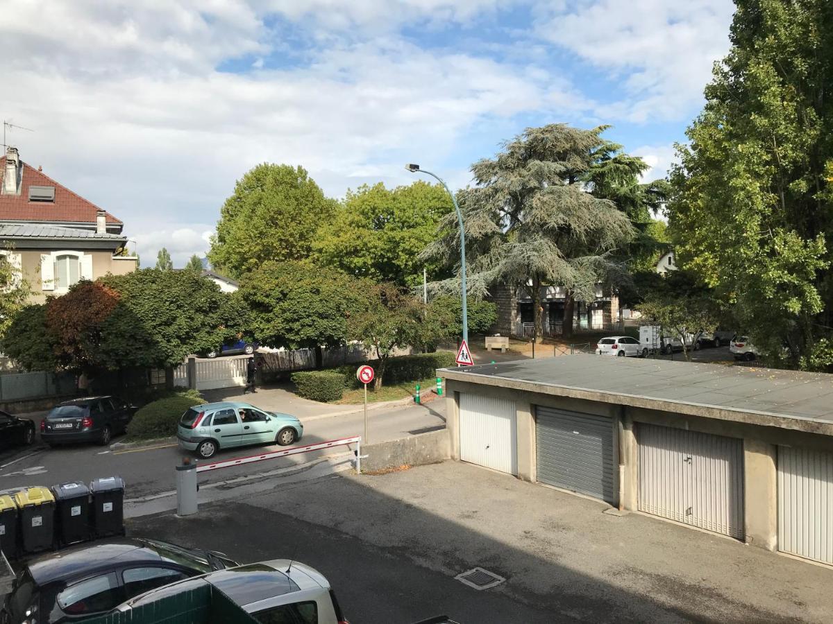 Les Iles - Parking, Balcon, Netflix & Ps4!