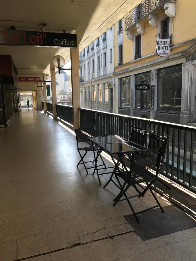 Le Gruffaz - Hyper Centre, Balcon Sur Canal Apartment *