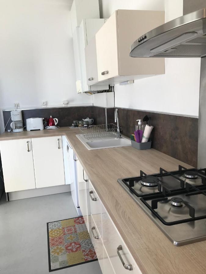 Apartment Le Catalpa - Centre Ville, Jardin & Parking! Annecy