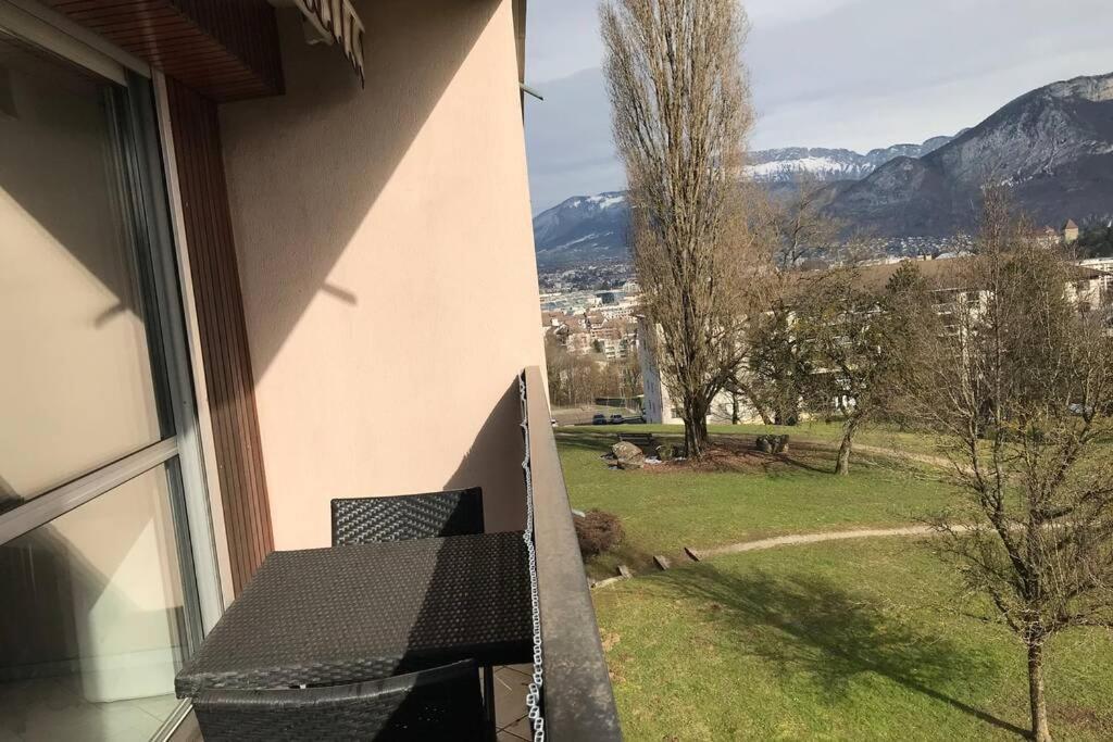 Le Bois - Calme, Verdure, Terrains De Tennis Apartment