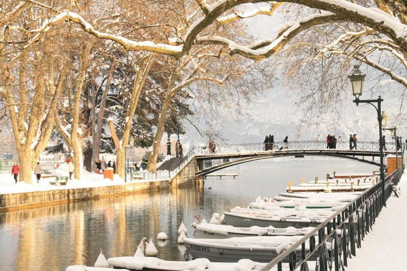 Apartment De Chiara A Annecy