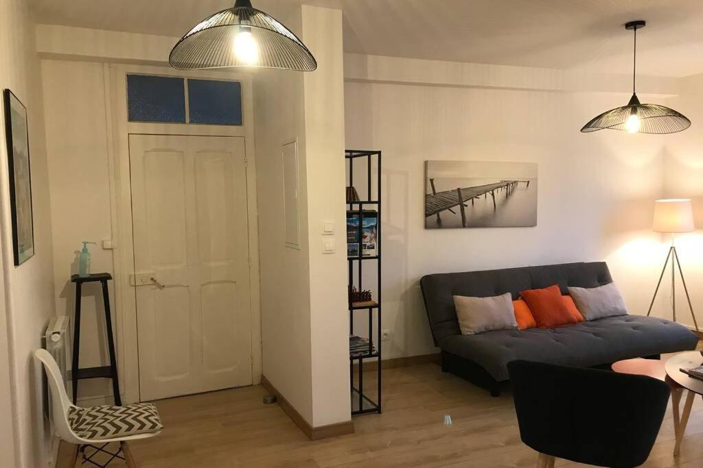 Le Coteau - Centre Ville, Jardin & Parking! Apartment