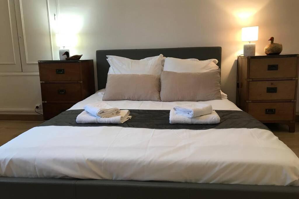 Le Coteau - Centre Ville, Jardin & Parking! Apartment *
