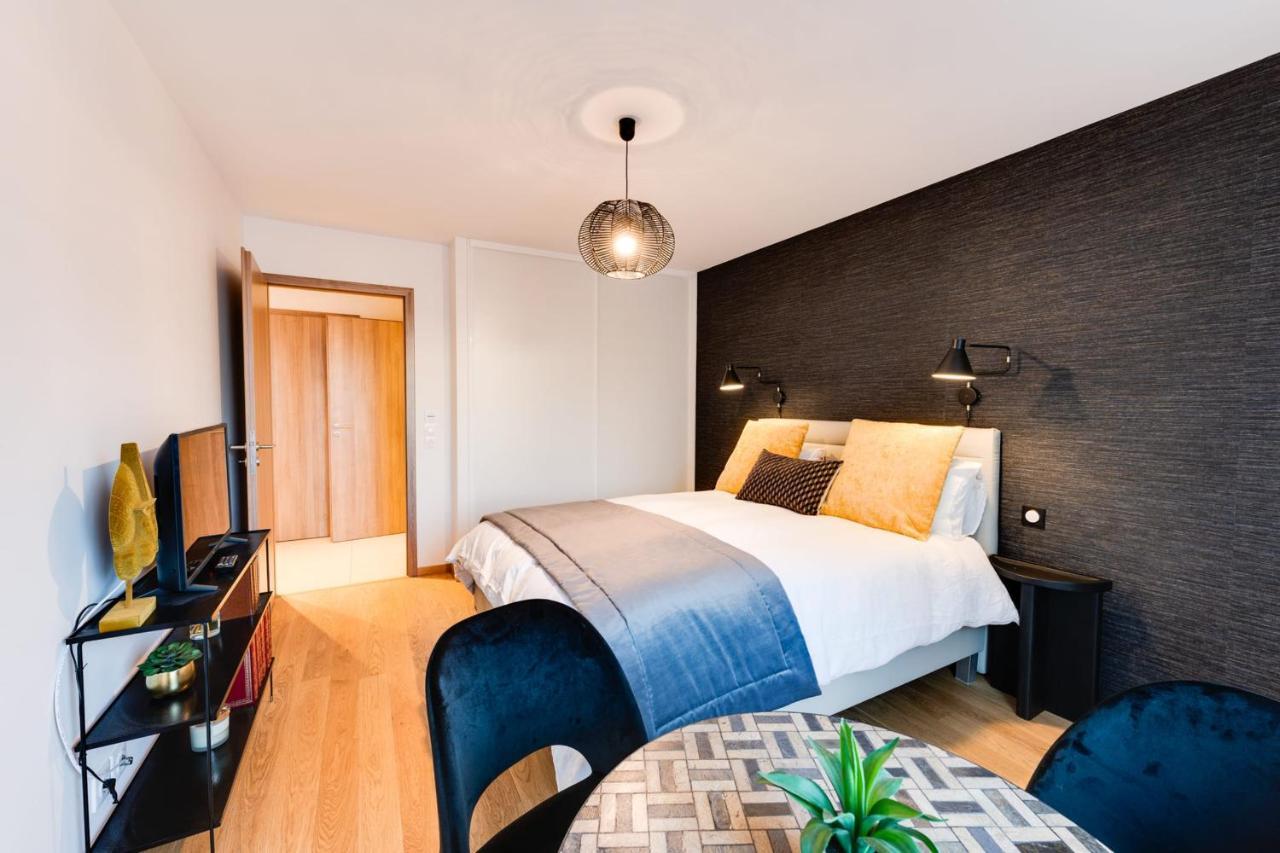 Le Reposoir - New 2 Bedroom With Terrace & Garage *