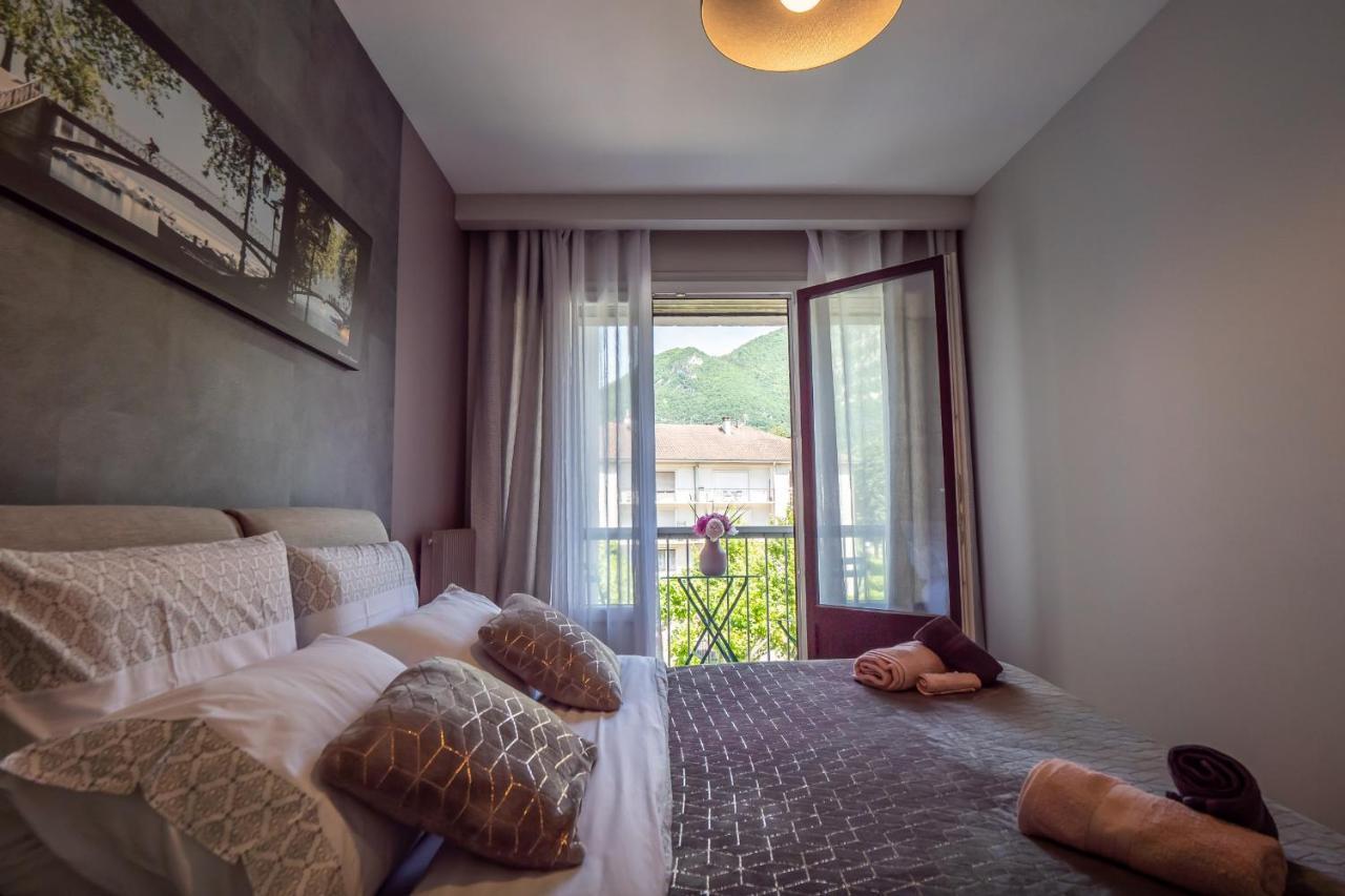 La Dalbigny - T2 Classe 3 Etoiles 100 M Du Parking Apartment